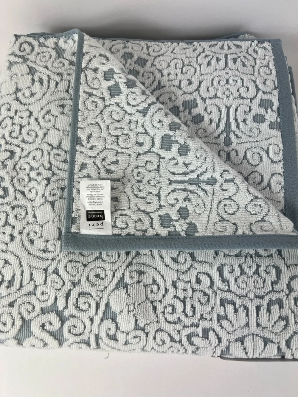 PERI HOME Bath Towels Blue White Bryce Scroll Pattern 100% Cotton Set of 2 NEW